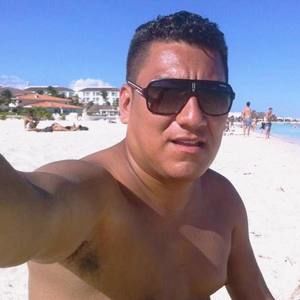 Meet your Posher, Caleb